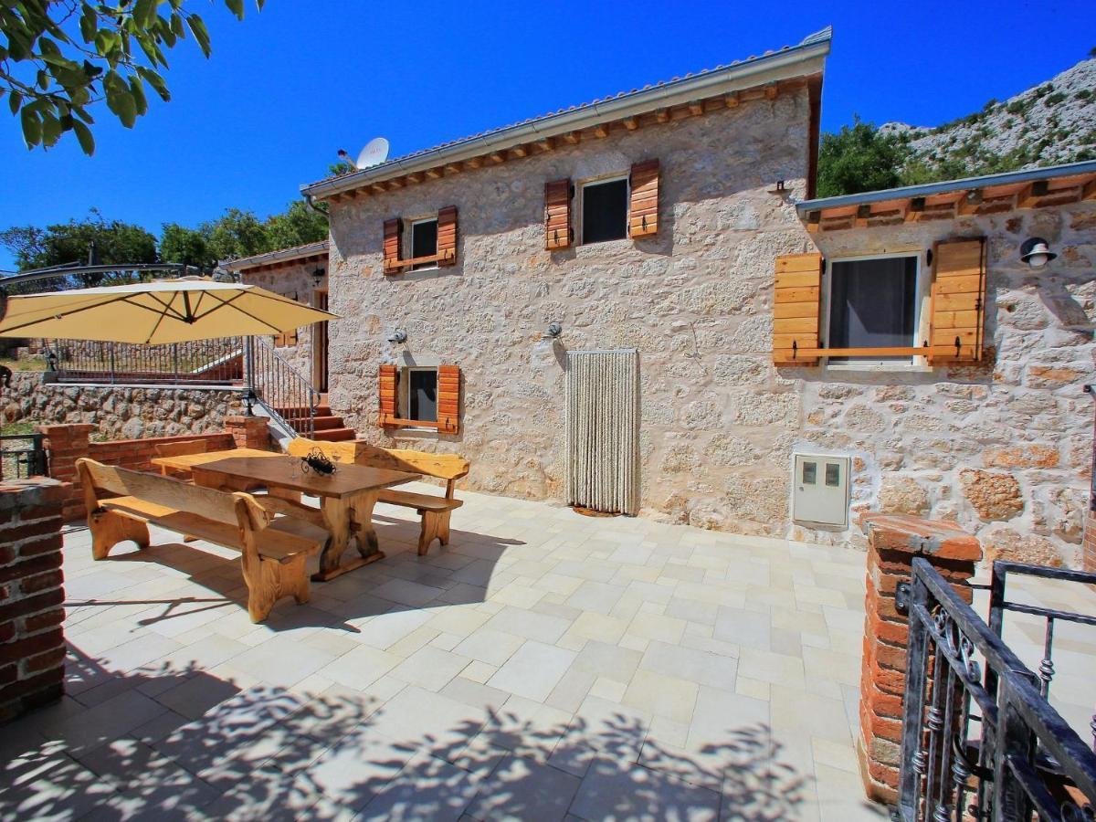Lovely Holiday Home In Starigrad Eksteriør bilde