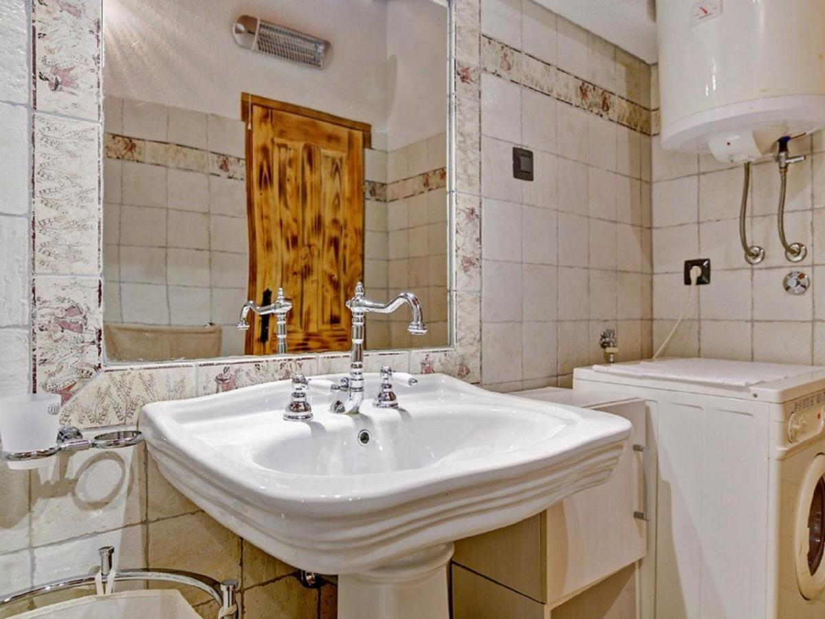 Lovely Holiday Home In Starigrad Eksteriør bilde