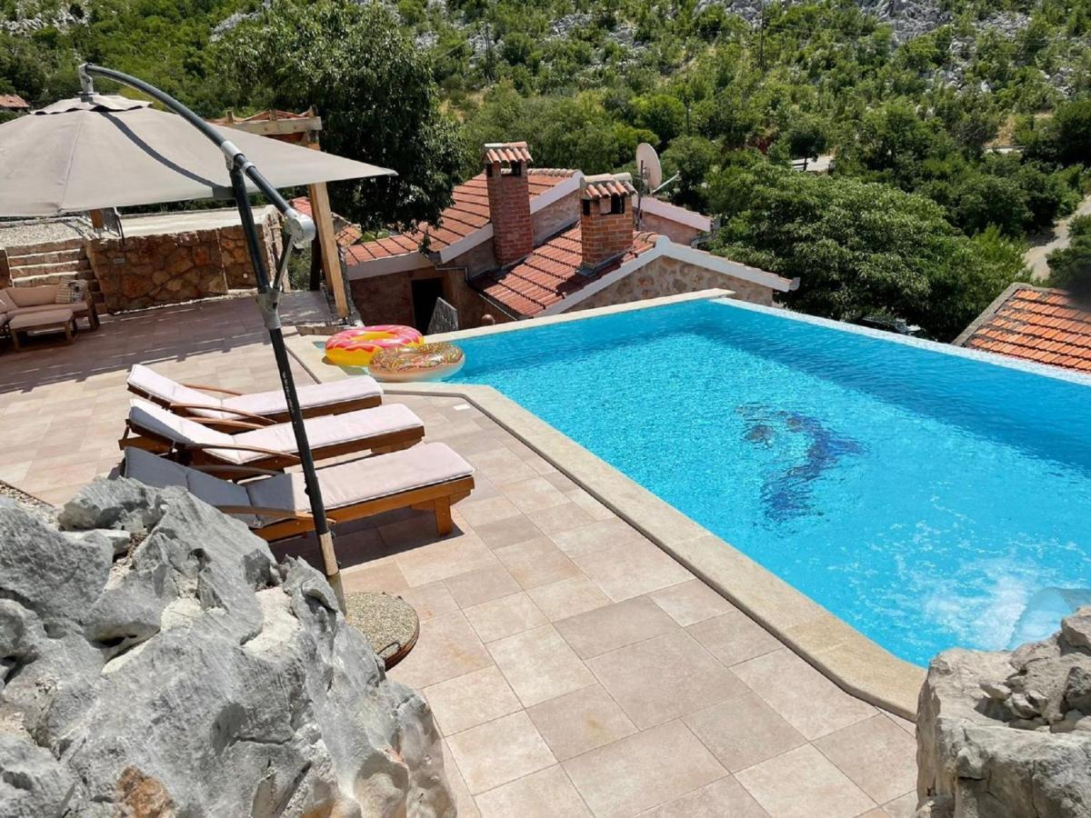 Lovely Holiday Home In Starigrad Eksteriør bilde
